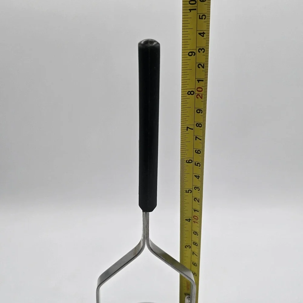Vtg Ekco Forge Stainless Steel Vegetable Potato Masher  - Black‎ Handle